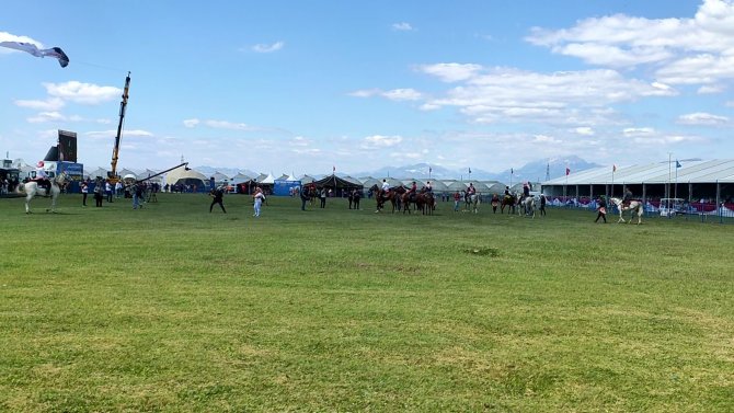 Kartallı Kadınların El Emeği Ürünleri Yörük Türkmen Festivali’nde Sergilendi