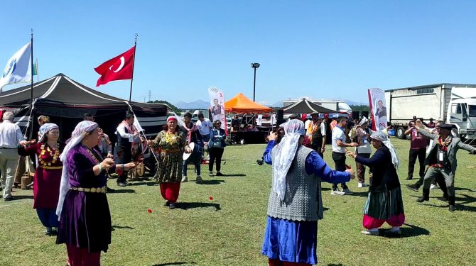 Kartallı Kadınların El Emeği Ürünleri Yörük Türkmen Festivali’nde Sergilendi