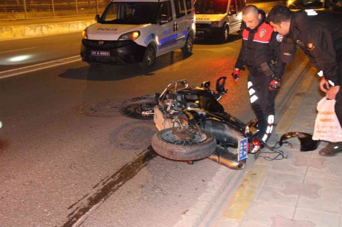 Görevden Dönen Polis Kaza Yaptı: 1 Yaralı