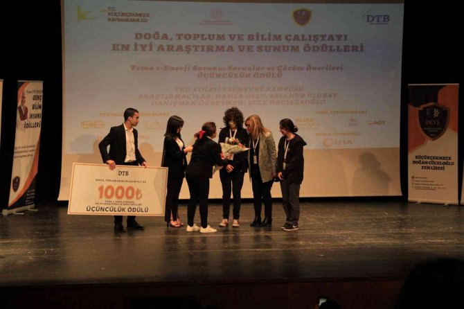 Küçükçekemece’de 530 Öğrenciyle ‘Doğa Bilim Ve Toplum Çalıştayı’ Yapıldı