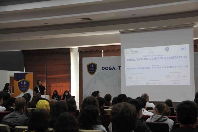 Küçükçekemece’de 530 Öğrenciyle ‘Doğa Bilim Ve Toplum Çalıştayı’ Yapıldı