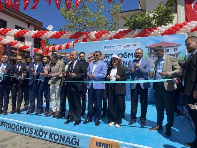 Pendik’te Çiftçiler Günü Köy Konağı Açılışıyla Kutlandı