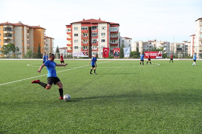 Merkezefendi’de 19 Mayıs Gençlik Futbol Turnuvası Başladı