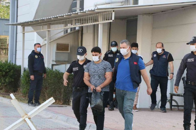 ’Karadul’un Da İçinde Olduğu Deaş Şüphelileri Adliyeye Sevk Edildi
