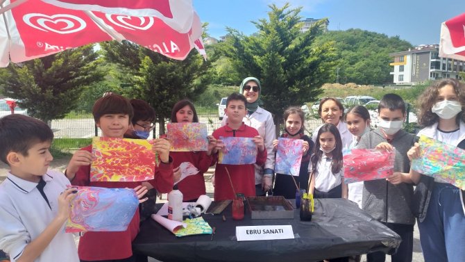 Hemşirelik Öğrencileri Projelerini Festivale Çevirdi