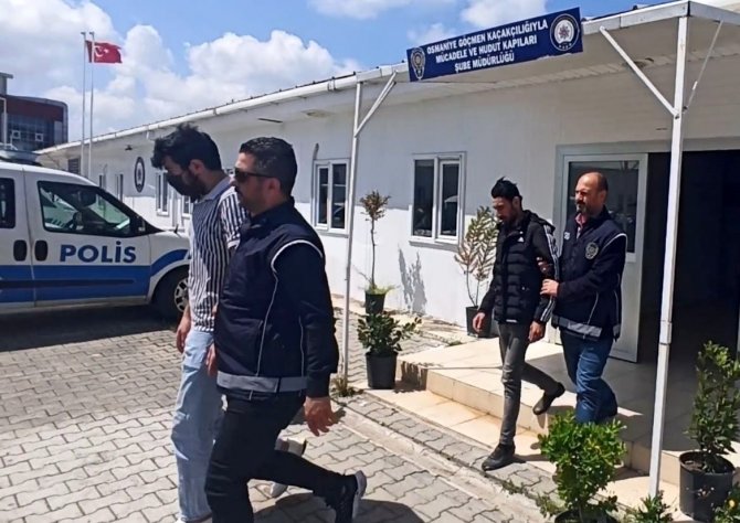 Osmaniye Polisi Kaçak Göçmenlere Geçit Vermiyor