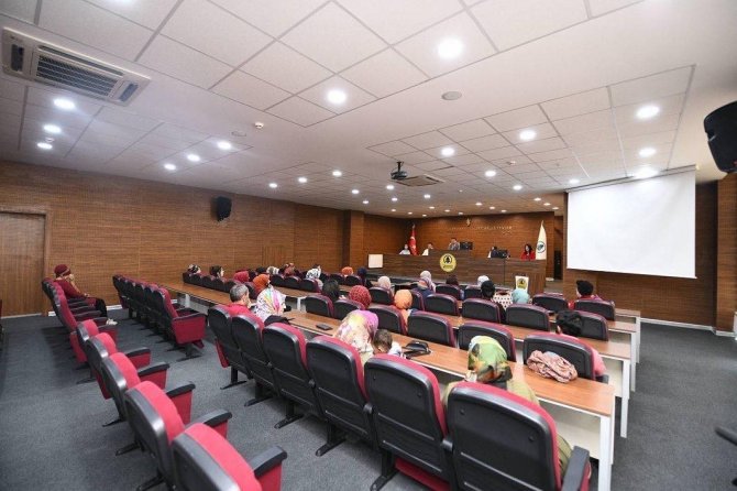 Başkan Çetin: "Her İşçi-işveren Buluşmasında Bir Kişinin Bile İşe Yerleşme İmkanı Bizleri Son Derece Mutlu Ediyor"