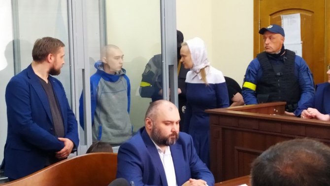 Ukrayna’da İlk Rus Askerin Yargılanmasına Başlandı