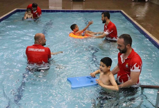 Şanlıurfa’da Engelli Çocuklar Doyasıya Eğlendi