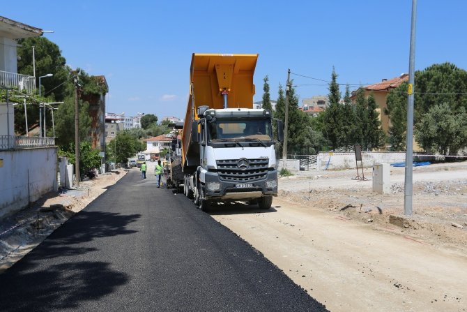 Yatağan’da Birinci Etapta Sıcak Asfaltlama Yapılıyor