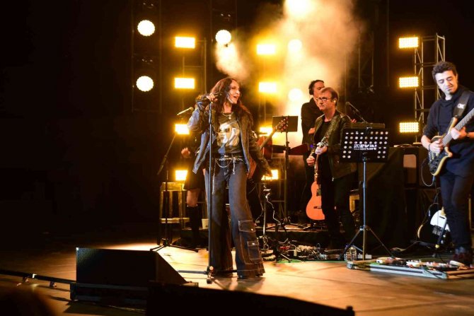 Sertab Erener’den Muhteşem Konser