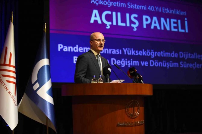 Açıköğretim Sistemi’nin 40’ıncı Yıl Etkinlikleri Yök Başkanı Özvar’ın Katılımıyla Başladı