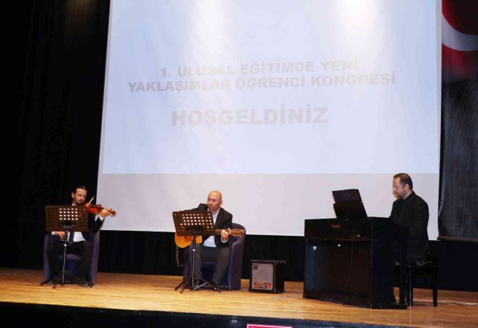 Kdz. Ereğli’de ‘Eğitimde Yeni Yaklaşımlar’ Kongresi Yapıldı