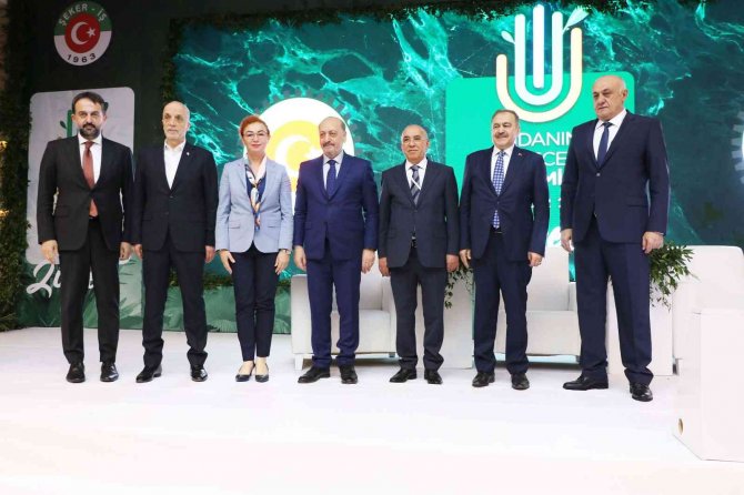 Ato Başkan Yardımcısı Yılmaz, “Gıdanın Geleceği Ellerimizde Zirvesi”ne Katıldı