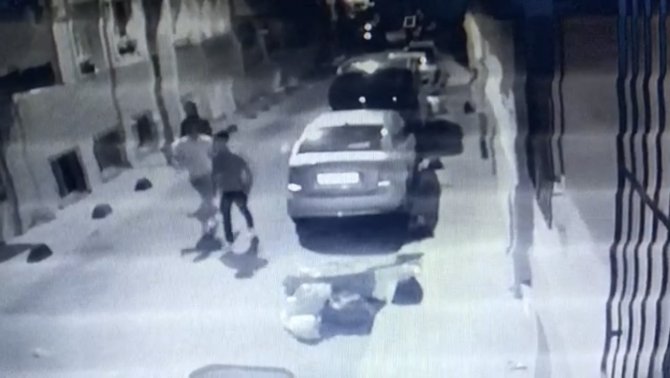İ̇stanbul’da Maganda Dehşeti Kamerada: Kurşun Mutfaktan İçeriye Girdi