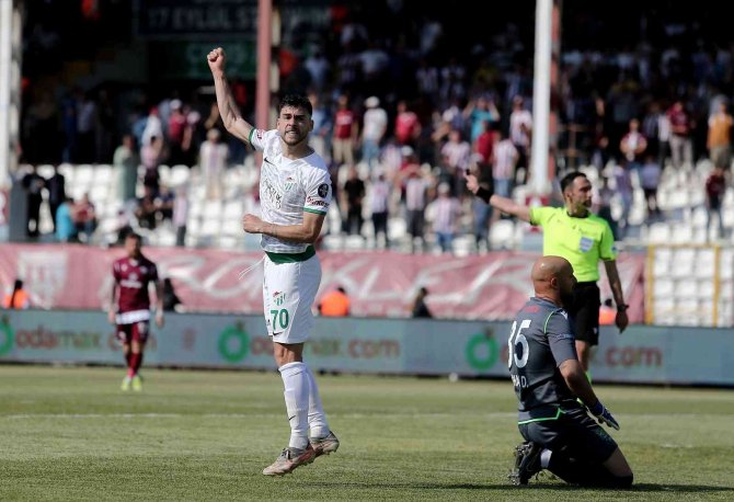 Spor Toto 1. Lig: Bandırmaspor: 2 - Bursaspor: 2 (İ̇lk Yarı Sonucu)