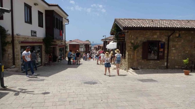Side Kazılarının 75. Yılı Side Müzesi’nde Kutlandı