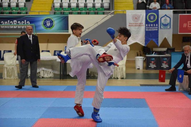 Yıldırım’da Karate Rüzgarı