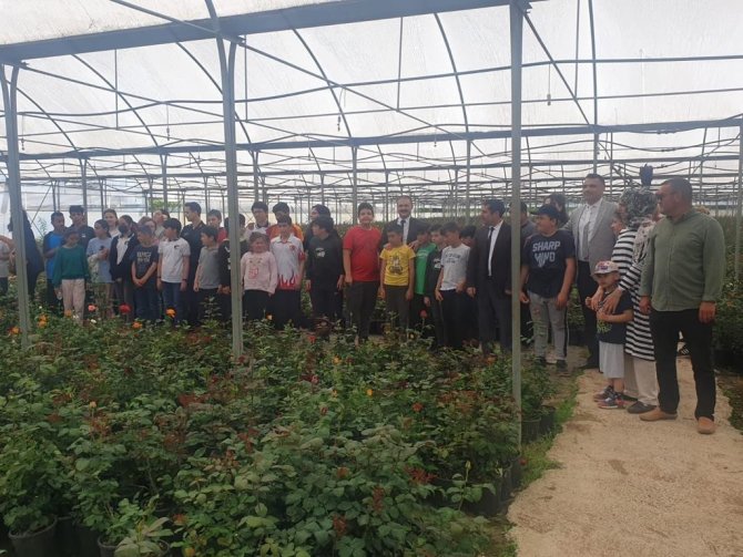 Yalova’da Öğrenciler Süs Bitkilerini Tanıdılar