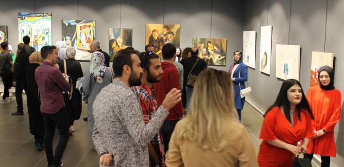 Üniversite Öğrencilerinden Mezuniyet Sergisi