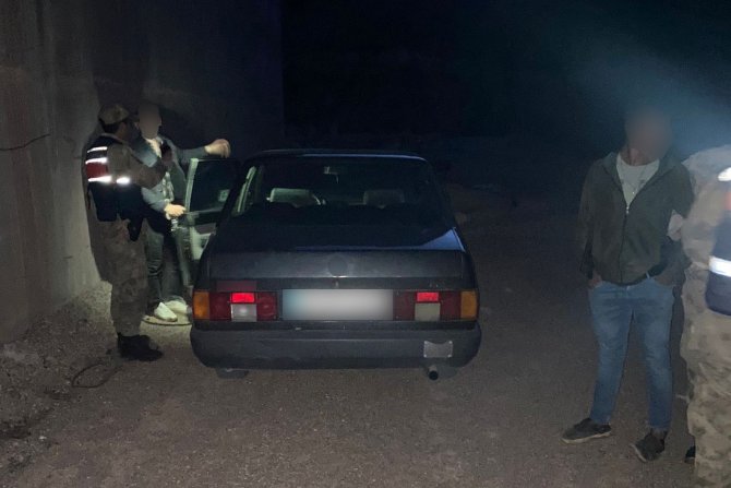 Kablo Ve Hurda Hırsızları Suçüstü Yakalandı