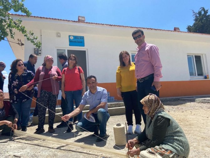Akkovanlık İ̇lkokulu Milas Halısı Dokuma Ve Eğitim Merkezi’ne Dönüştürüldü