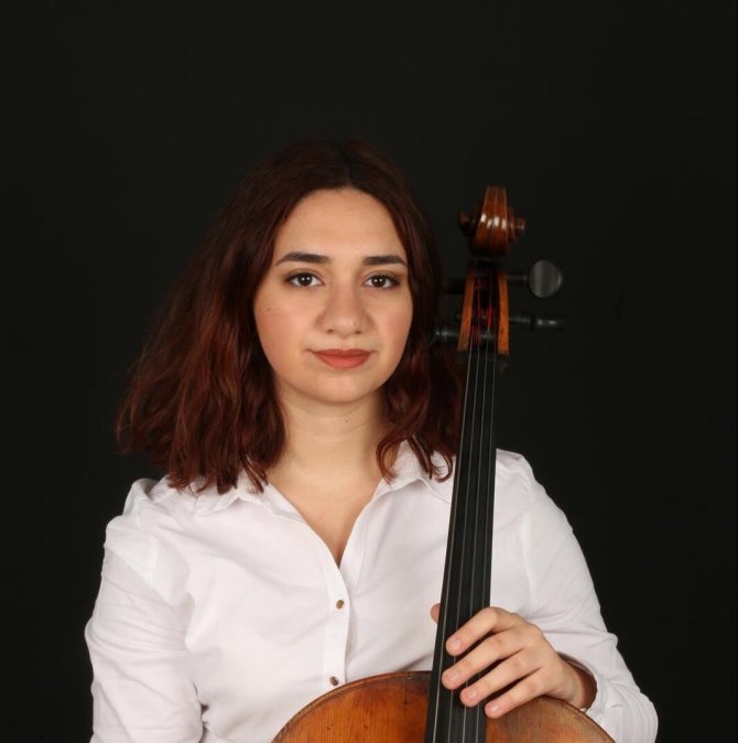 İ̇ş Sanat’ın “Parlayan Yıldızlar” Konserleri Devam Ediyor