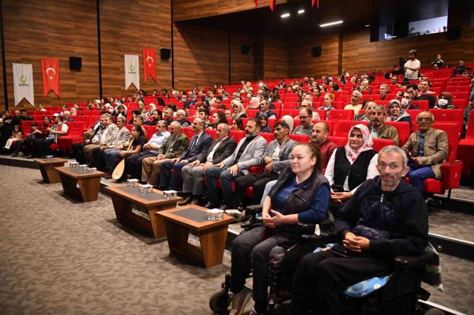 Türküler Söylendi, Aşıklar Atıştı
