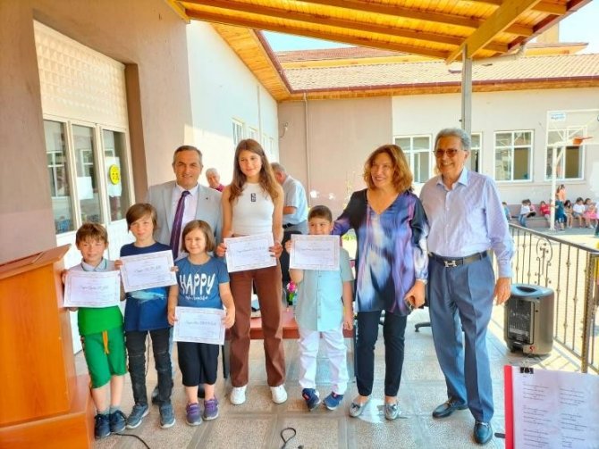 Köyceğiz’de Hayırsever İş İnsanından Okula Müzik Sınıfı