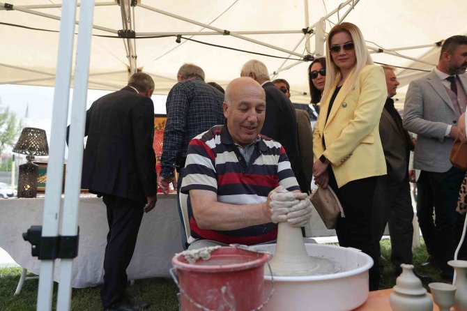 Kütahya’da Kültür Sanat Ve Gençlik Festivali
