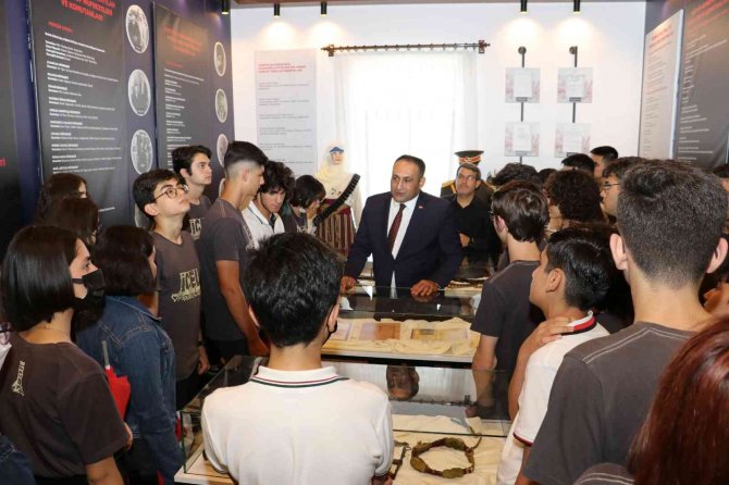 Başkan Yılmaz: “Amacımız Vatan, Millet Sevgisiyle Yetişmiş Bir Gençlik”