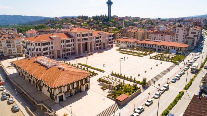 Boyabat Yeni Meydanıyla ‘Şehir Kimliğini’ Yeniden Kazandı