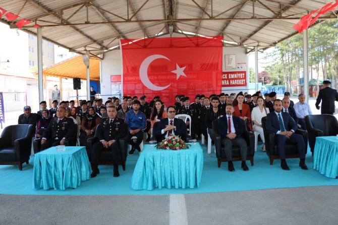 Engelli Gençler Çakı Gibi Asker Oldu