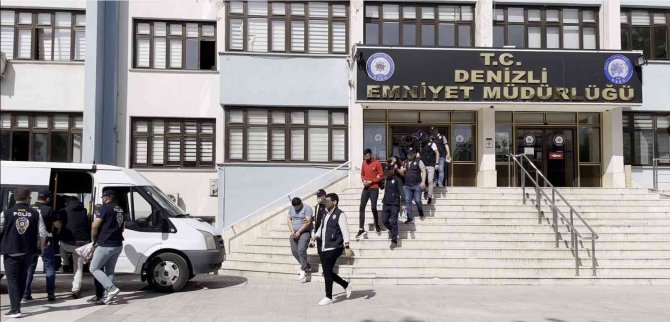 Mobil Bankacılık Dolandırıcıları 3 Ayda Türkiye Genelinden 10 Milyonluk Vurgun Yaptı