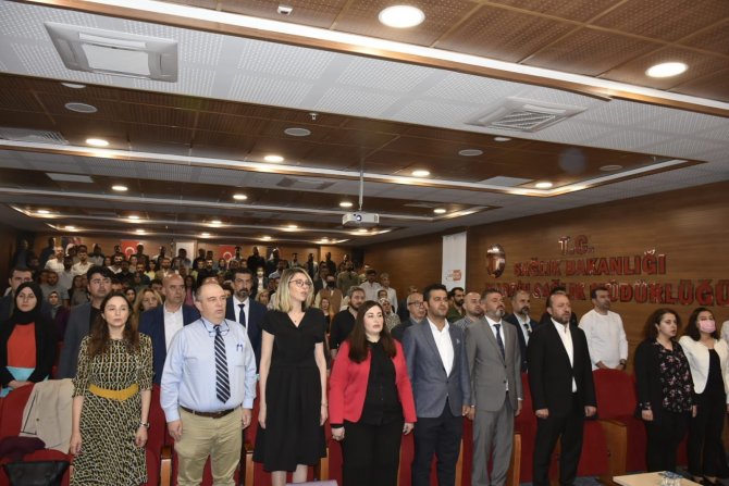 Mardin’de ‘Akılcı Antibiyotik Kullanımı Bilgilendirme Ve Değerlendirme Toplantısı’ Düzenlendi