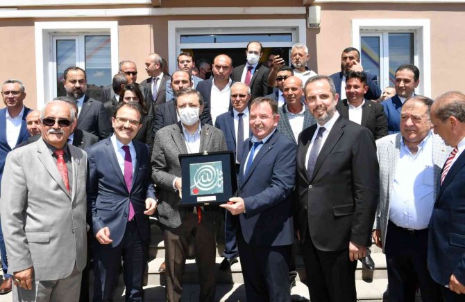 Türkiye Odalar Ve Borsalar Birliği Başkanı Rifat Hisarcıklıoğlu: