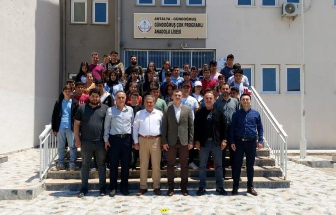 Alanyaspor Başkanı Çavuşoğlu Öğrenciler İle Buluştu