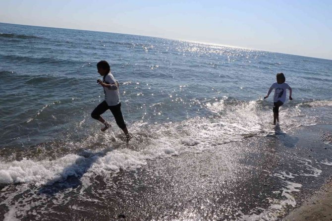 Hayatlarında İlk Defa Deniz Gören Siirtli Çocukların Büyük Mutluluğu