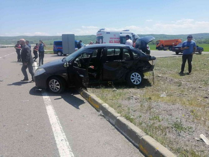 Bolu’da Trafik Kazası: 3 Yaralı