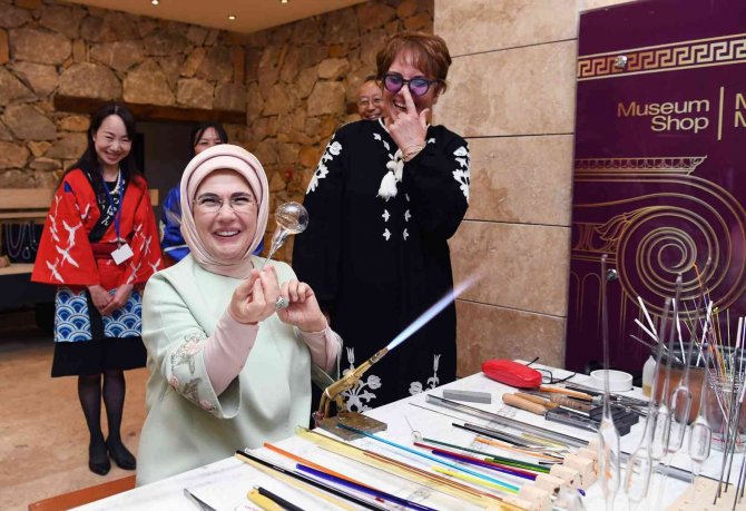 Emine Erdoğan: "Tüm Çocuklarımızın Aileleriyle Müzelerdeki Eserlerimizi Gelip Görmeleri Lazım"