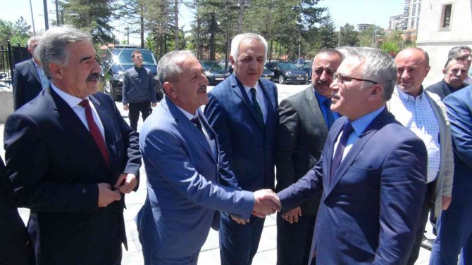 Sivas Valiliğine Atanan Yılmaz Şimşek, Sivas’a Uğurlandı