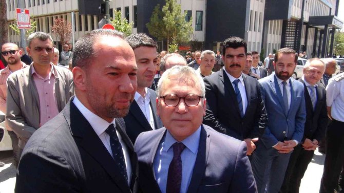 Sivas Valiliğine Atanan Yılmaz Şimşek, Sivas’a Uğurlandı