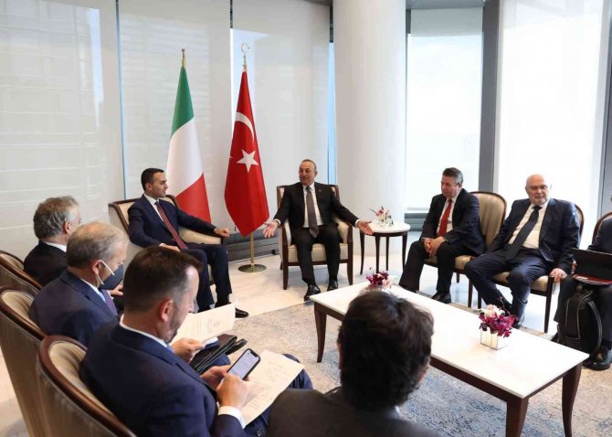 Dışişleri Bakanı Çavuşoğlu, İ̇talyan Mevkidaşı Di Maio İle Görüştü