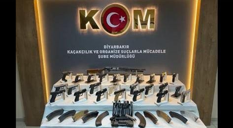 Diyarbakır’da Yasa Dışı Silah Ticareti Operasyonu