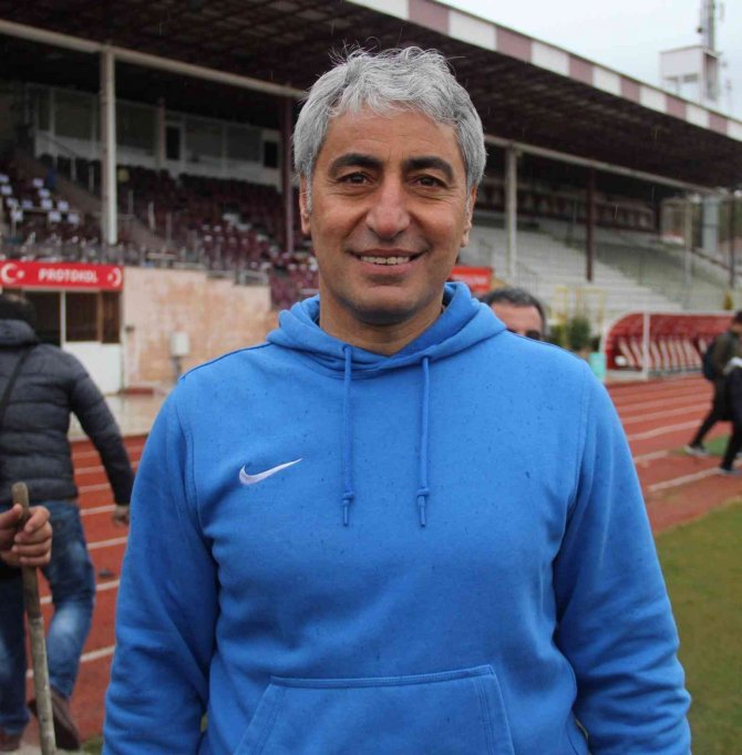 Elazığspor’u 3 Hoca Çalıştırdı