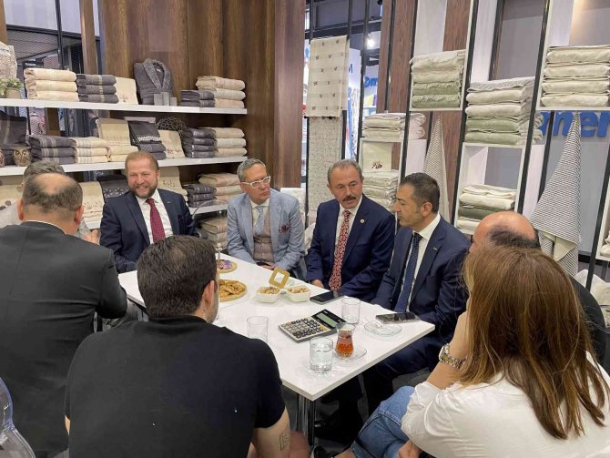 Ecocotton’un 1500 Dolarlık Nevresim Takımı Hometex’de Büyük İlgi Gördü