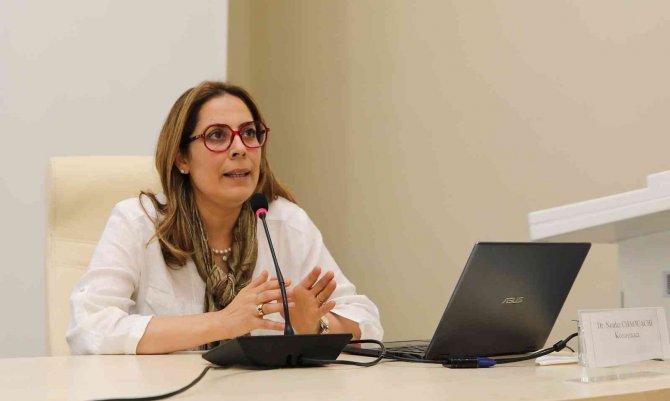 Gaün’de Bağımsız İdari Otoriteler Söyleşisi