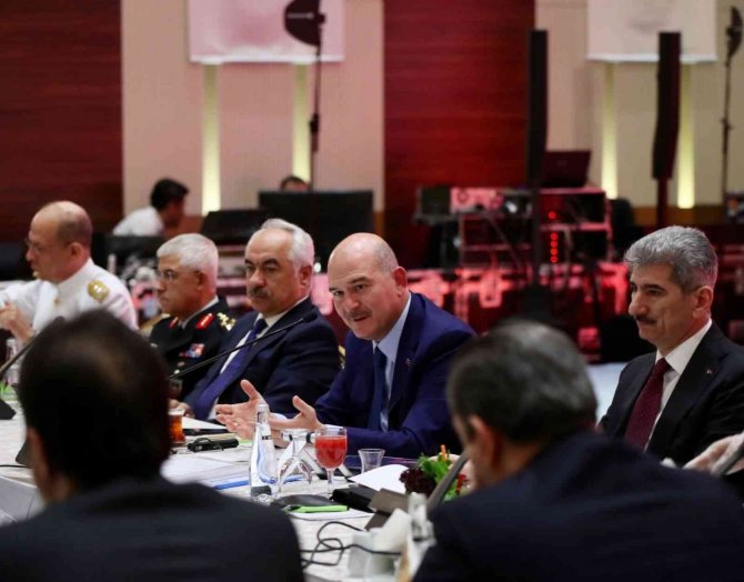 Bakan Soylu: “6’lı Masa ‘Canan Masası’ Oldu”