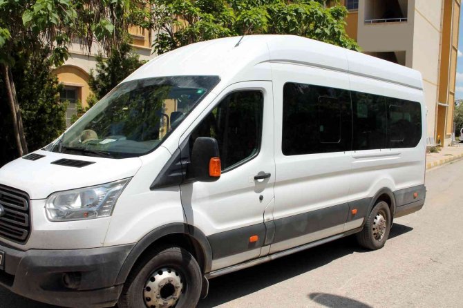 İ̇stanbul’dan Getirilen Afgan Uyruklu Vatandaşlar Sağlık Taramasından Geçirildi