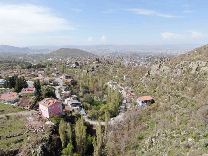 Kırlangıç Vadisi Yeşile Büründü